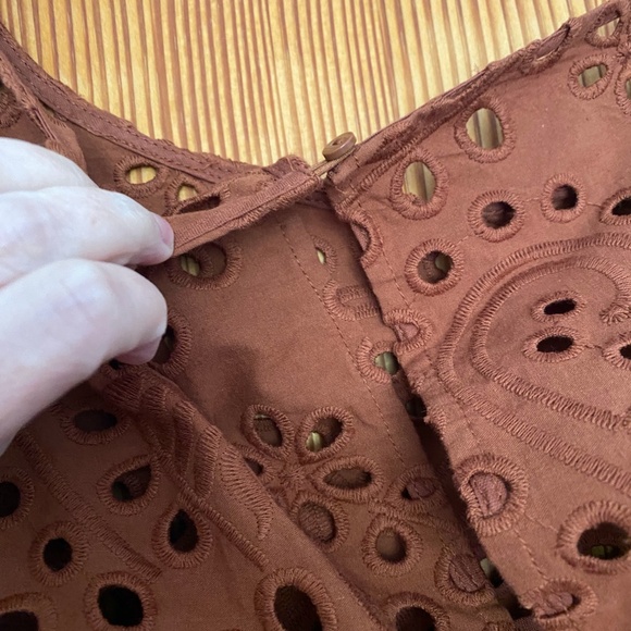 NWT H&M Eyelet Embroidered Dress - Picture 7 of 8